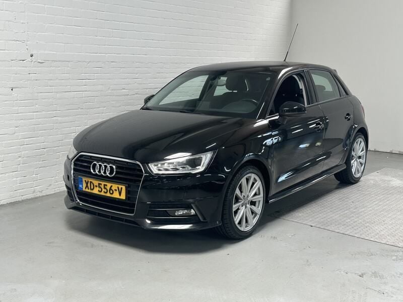 Zwart Gebruikt 2016 Audi A1 Sport Hatchback | € 9.499 (Goede deal) - Afbeelding 1/4
