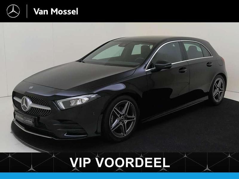 Zwart Gebruikt 2019 Mercedes A180 Business Hatchback | € 24.940 (Iets duurder) - Afbeelding 1/4