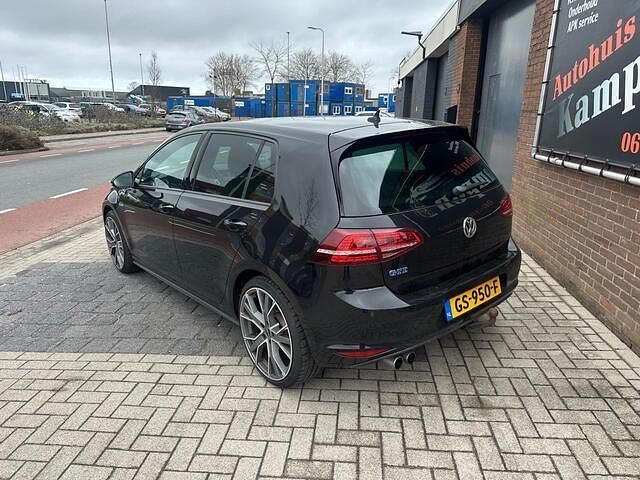 Occasion VW Golf VII GTE 150 PK (110 kW) 2015 Zwart (metallic) Hatchback