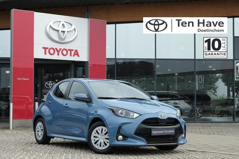 Blauw Gebruikt 2020 Toyota Yaris Active Hatchback | € 17.900 (Eerlijke prijs) - Afbeelding 1/4