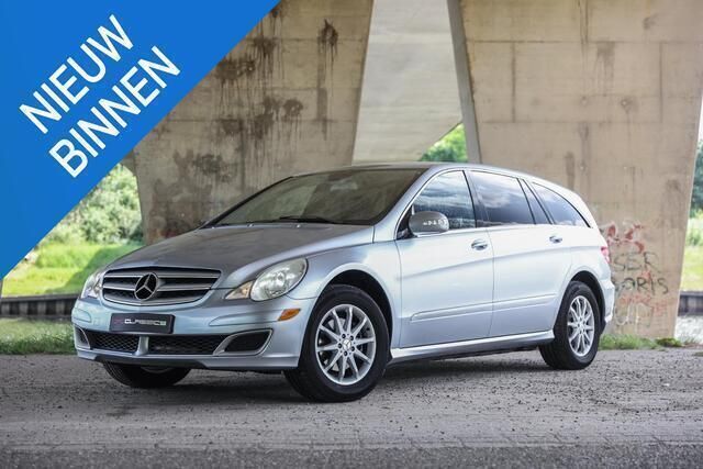 Grijs Gebruikt 2006 Mercedes R500 MPV | € 16.950 - Afbeelding 1/4