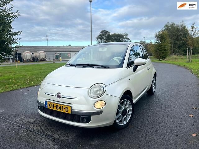 Wit Gebruikt 2009 Fiat 500 Hatchback | € 3.950 (Eerlijke prijs) - Afbeelding 1/4