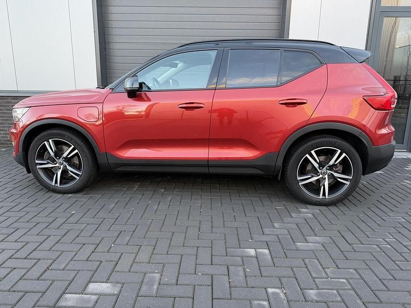 Occasion Volvo XC40 R-Design 129 PK (94 kW) 2021 Rood SUV