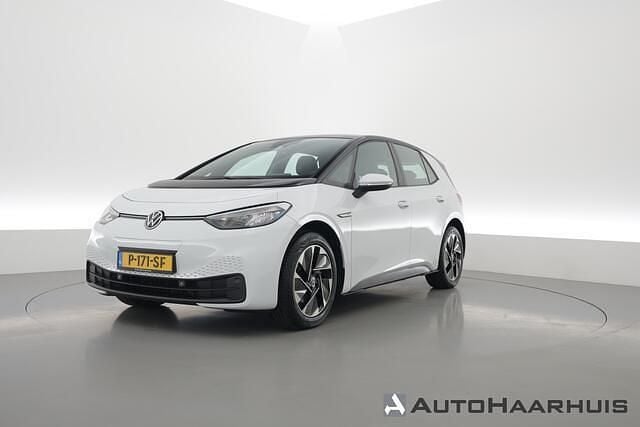 Wit Occasion 2020 VW ID.3 Pro Hatchback | € 15.800 (Eerlijke prijs) - Afbeelding 1/3
