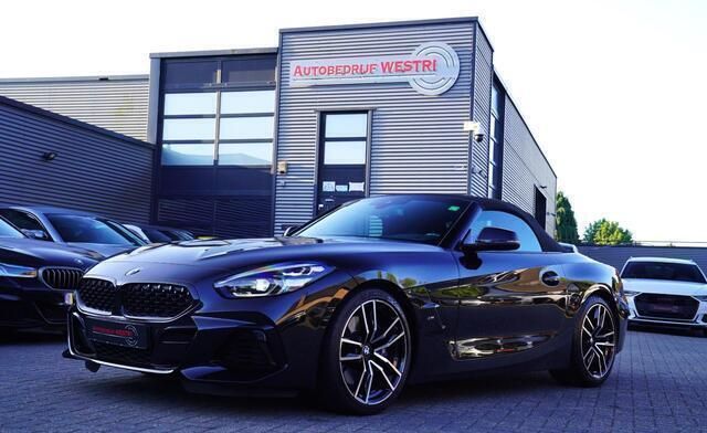 Zwart, metallic lak Gebruikt 2020 BMW Z4 Executive Cabriolet | € 53.495 (Goede deal) - Afbeelding 1/4