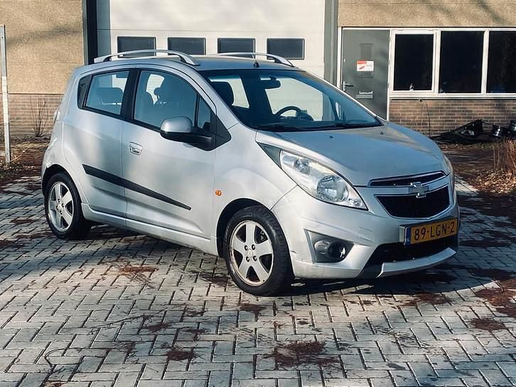Occasion 2010 Chevrolet Spark Hatchback | € 1.750 (Goede deal) - Afbeelding 1/4