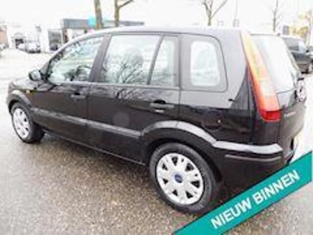 Occasion Ford Fusion 80 PK (58 kW) 2003 Zwart (metallic) Hatchback