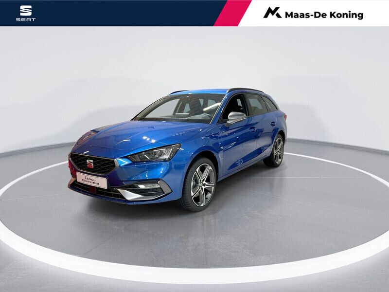 Blauw, metallic lak Nieuw 2024 Seat Leon ST FR Stationwagen | € 39.990 (Eerlijke prijs) - Afbeelding 1/4