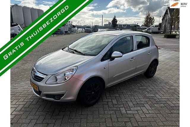 Grijs Gebruikt 2007 Opel Corsa Hatchback | € 1.650 (Goede deal) - Afbeelding 1/4