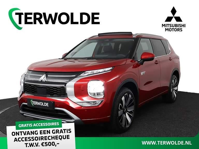 Rood Nieuw 2025 Mitsubishi Outlander P-HEV Instyle SUV | € 56.390 (Eerlijke prijs) - Afbeelding 1/4
