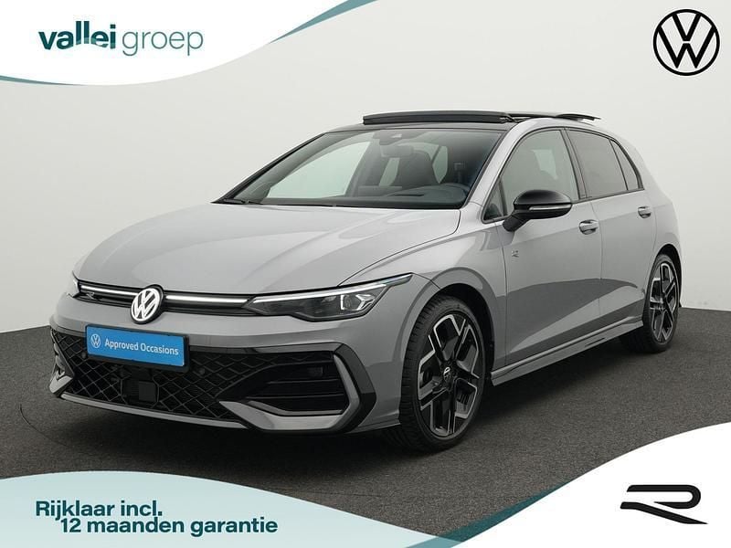 Grijs Gebruikt 2024 VW Golf VIII R-line Edition Hatchback | € 45.900 - Afbeelding 1/4