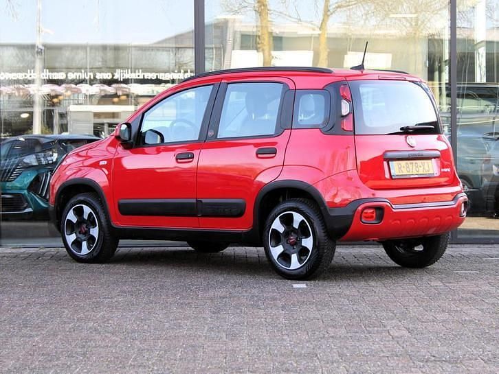 Occasion Fiat Panda Cross Cross 69 PK (50 kW) 2022 Rood Hatchback