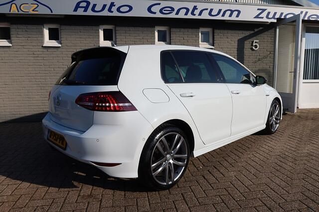 Occasion VW Golf VII Edition 123 PK (90 kW) 2014 Wit Hatchback