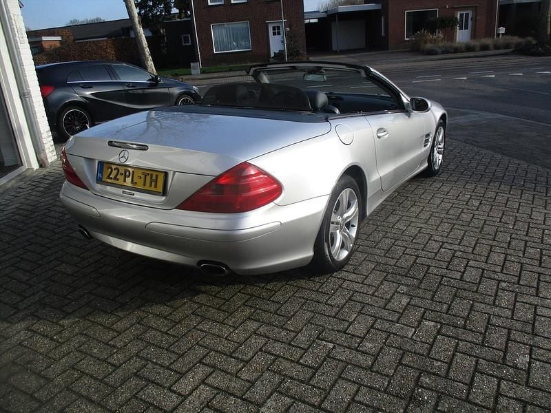 Occasion Mercedes SL500 306 PK (225 kW) 2001 Grijs, metallic lak Cabriolet
