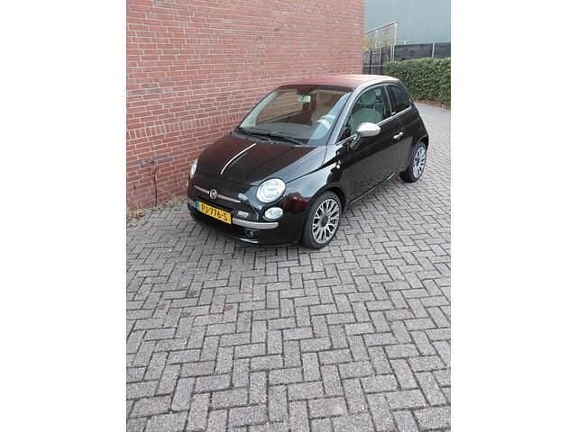 Zwart Occasion 2013 Fiat 500C Lounge Cabriolet | € 4.650 (Goede deal) - Afbeelding 1/4
