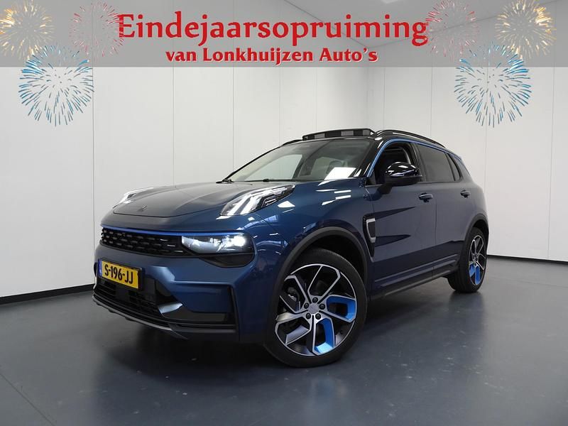 Blauw Gebruikt 2023 Lynk & Co 01 SUV | € 27.340 (Eerlijke prijs) - Afbeelding 1/4