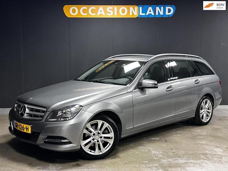 Grijs Occasion 2014 Mercedes C250 Avantgarde Stationwagen | € 11.900 - Afbeelding 1/4