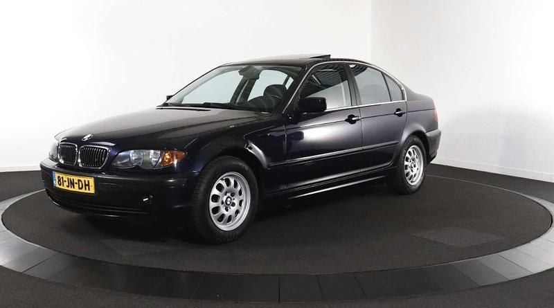 Blauw Gebruikt 2002 BMW 320 Executive Sedan | € 4.750 (Super prijs) - Afbeelding 1/4