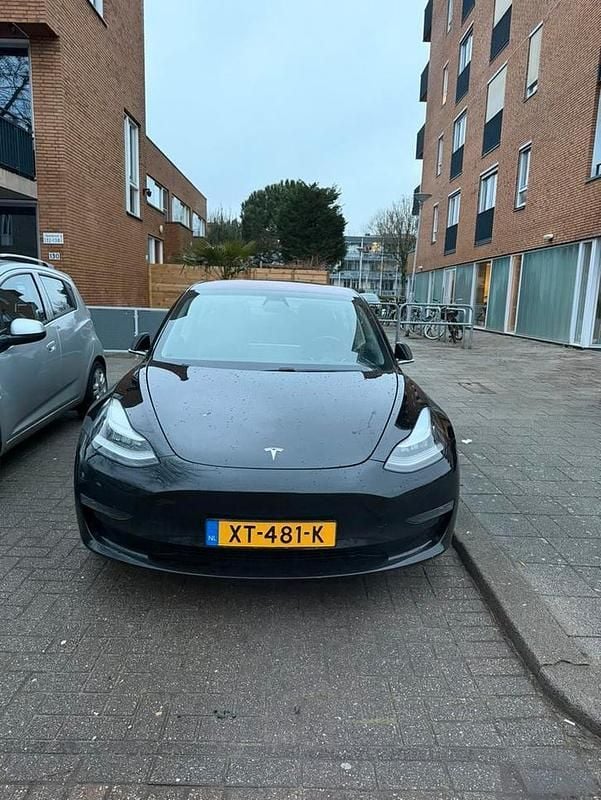 Occasion 2019 Tesla Model 3 Sedan | € 19.750 (Eerlijke prijs) - Afbeelding 1/4
