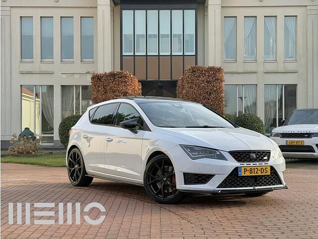 Wit Occasion 2015 Seat Leon CUPRA Hatchback | € 16.950 (Eerlijke prijs) - Afbeelding 1/4
