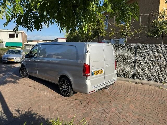 Occasion Mercedes Vito AMG line 136 PK (100 kW) 2018 Grijs Van