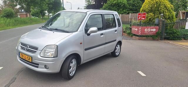 Grijs Gebruikt 2003 Opel Agila Elegance Hatchback | € 1.150 (Eerlijke prijs) - Afbeelding 1/4