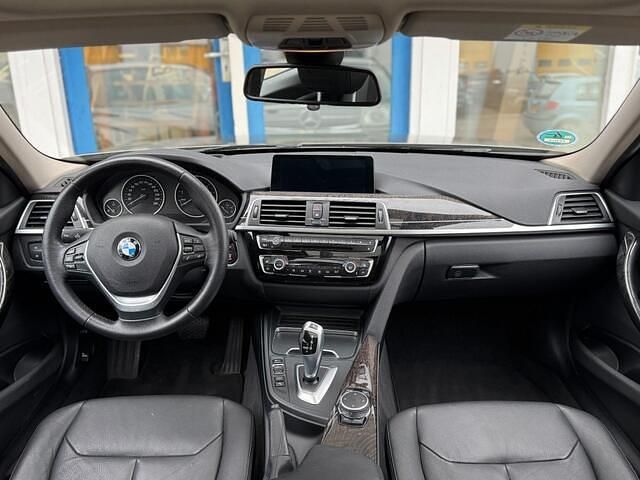 Occasion BMW 330 Executive 252 PK (185 kW) 2016 Grijs Stationwagen