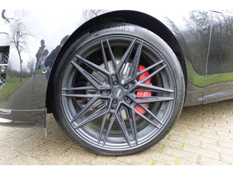 Occasion Land Rover Range Rover Sport First Edition 543 PK (399 kW) 2023 Zwart SUV