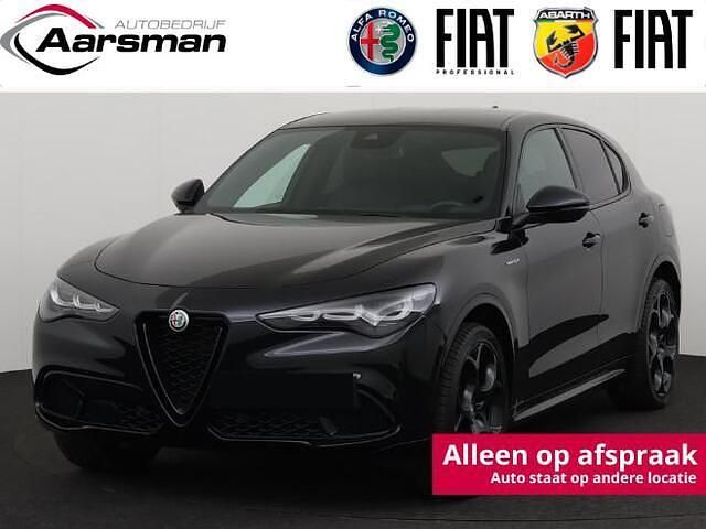 Zwart Gebruikt 2024 Alfa Romeo Stelvio Veloce SUV | € 59.950 - Afbeelding 1/4