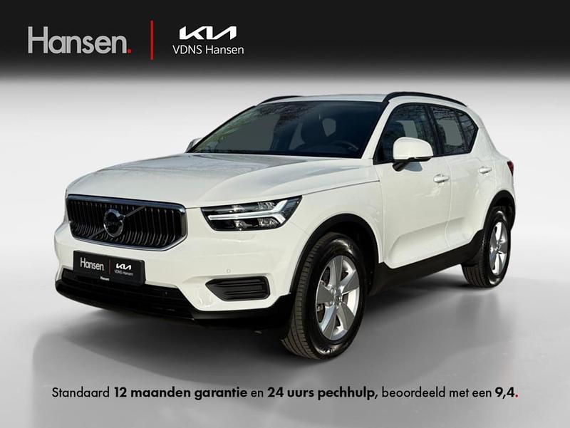 Wit Occasion 2020 Volvo XC40 Momentum SUV | € 27.945 (Super prijs) - Afbeelding 1/4
