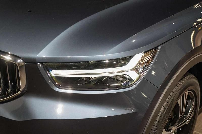 Occasion Volvo XC40 Inscription 211 PK (155 kW) 2022 Blauw SUV