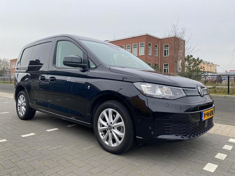 Occasion VW Caddy Style 122 PK (89 kW) 2024 Zwart MPV