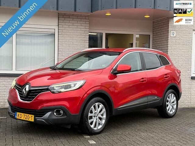 Rood Gebruikt 2016 Renault Kadjar Intens SUV | € 8.990 (Goede deal) - Afbeelding 1/4