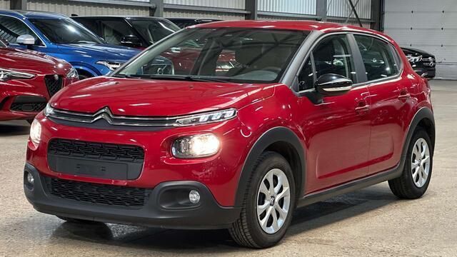 Rood Gebruikt 2018 Citroën C3 Feel Hatchback | € 7.300 (Super prijs) - Afbeelding 1/4