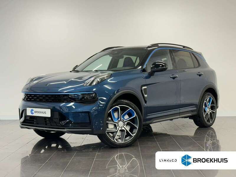 Blauw, metallic lak Gebruikt 2023 Lynk & Co 01 SUV | € 29.450 - Afbeelding 1/4