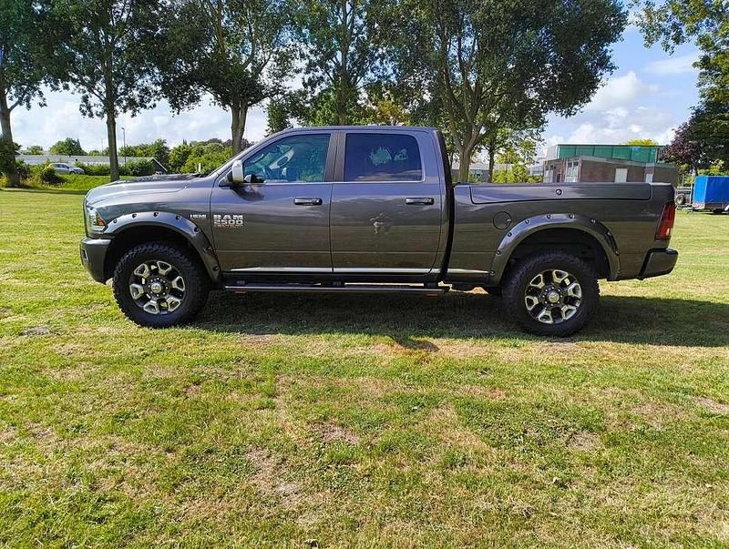Grijs Gebruikt 2019 Dodge Ram Pickup | € 57.950 (Super prijs) - Afbeelding 1/4