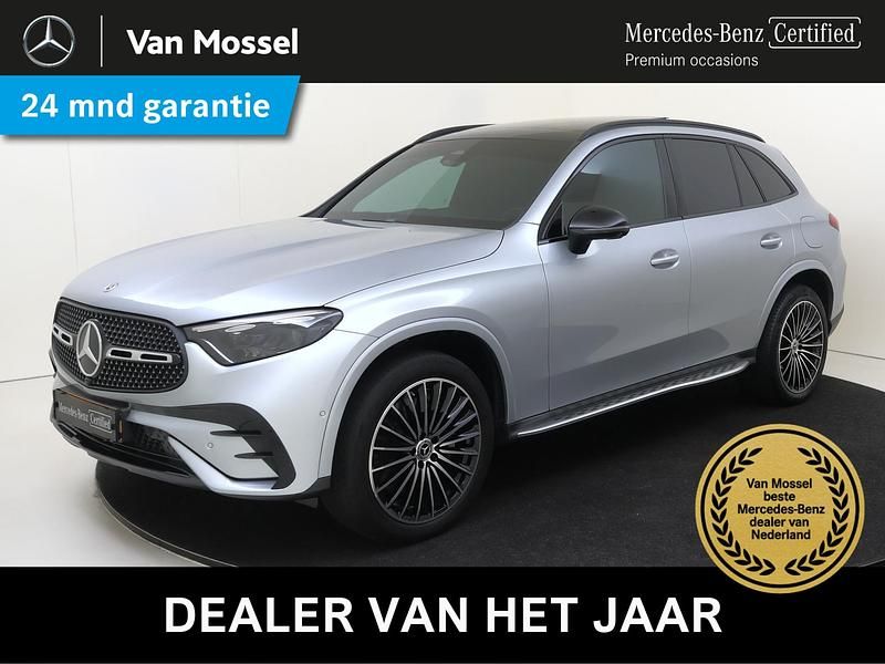 Grijs Occasion 2023 Mercedes GLC400d AMG line SUV | € 66.945 (Eerlijke prijs) - Afbeelding 1/4