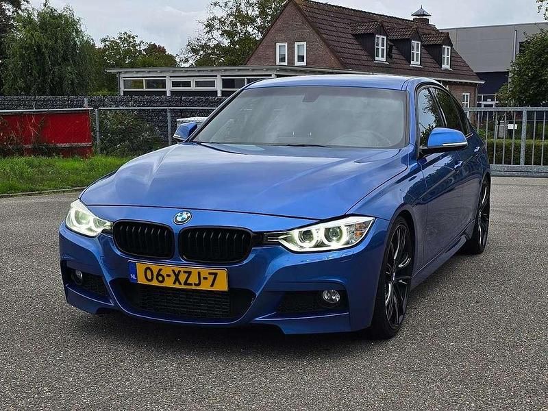 Blauw Gebruikt 2012 BMW 328 M Sport Sedan | € 14.500 (Iets duurder) - Afbeelding 1/4