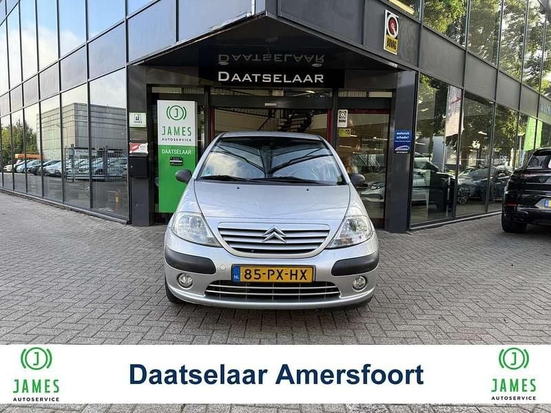 Grijs Gebruikt 2005 Citroën C3 Hatchback | € 1.950 (Goede deal) - Afbeelding 1/4