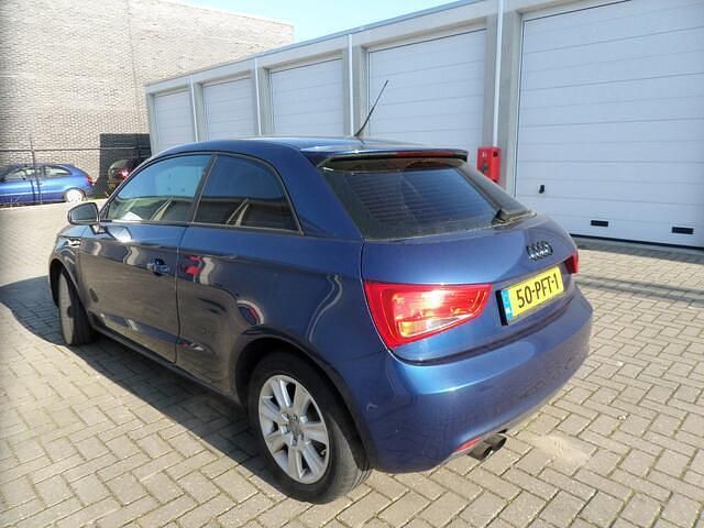 Occasion Audi A1 Attraction 122 PK (89 kW) 2011 Blauw (metallic) Hatchback