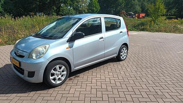 Grijs Gebruikt 2007 Daihatsu Cuore Hatchback | € 849 (Super prijs) - Afbeelding 1/4