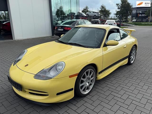 Geel Gebruikt 1998 Porsche 911 Carrera Coupé | € 39.950 - Afbeelding 1/4