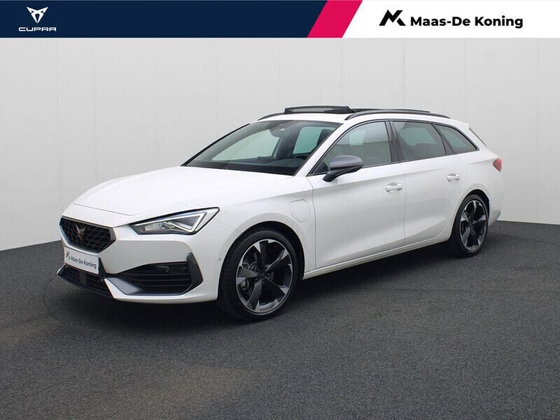 Wit Gebruikt 2022 Cupra Leon Stationwagen | € 28.940 (Eerlijke prijs) - Afbeelding 1/4