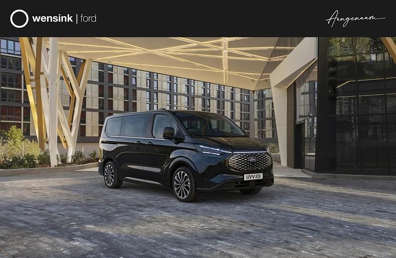 Zwart Nieuw 2025 Ford Tourneo Titanium X Van | € 65.700 - Afbeelding 1/4