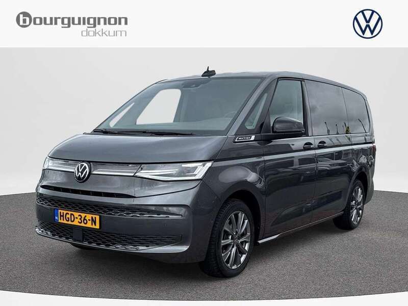 Grijs, metallic lak Gebruikt 2023 VW T7 Style Van | € 58.900 (Eerlijke prijs) - Afbeelding 1/3