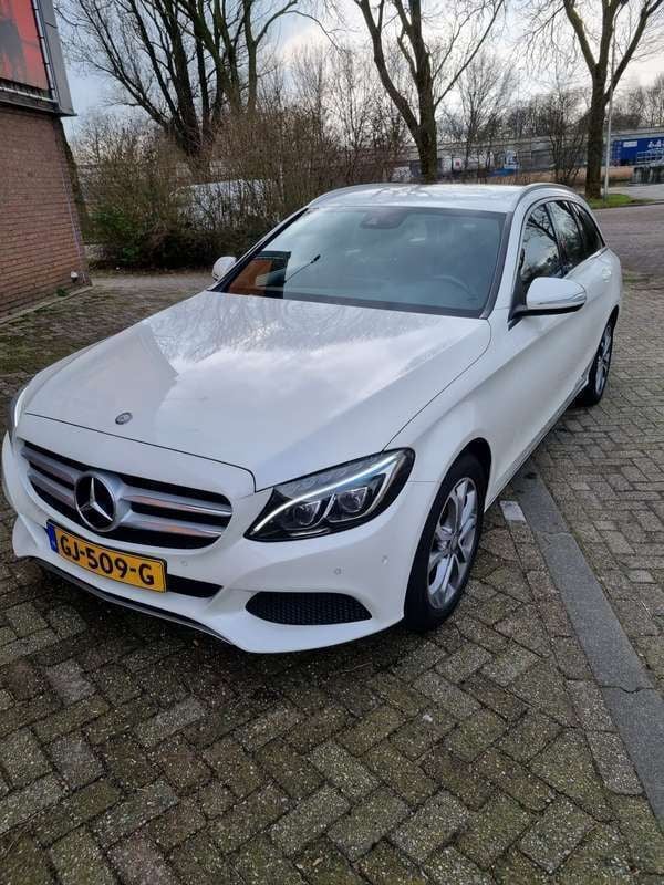 Wit Gebruikt 2015 Mercedes C350 Edition Stationwagen | € 19.985 (Iets duurder) - Afbeelding 1/4