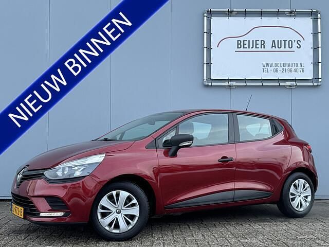 Rood Occasion 2018 Renault Clio IV Life Hatchback | € 9.495 (Eerlijke prijs) - Afbeelding 1/4