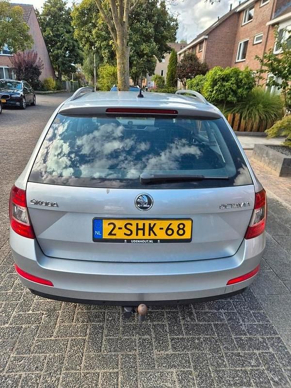 Gebruikt 2013 Skoda Octavia Stationwagen | € 5.499 (Eerlijke prijs) - Afbeelding 1/4