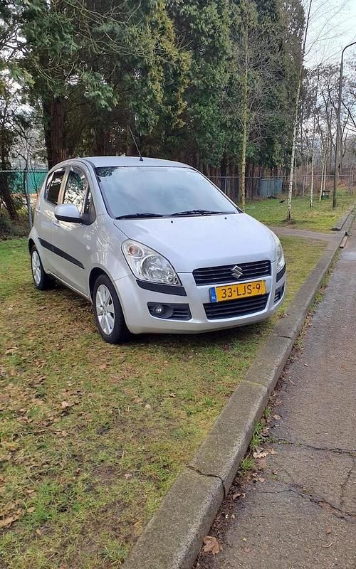 Occasion Suzuki Splash Exclusive 86 PK (63 kW) 2010 Grijs Hatchback