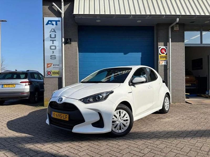 Occasion Toyota Yaris Hybrid Comfort 91 PK (66 kW) 2021 Wit Hatchback